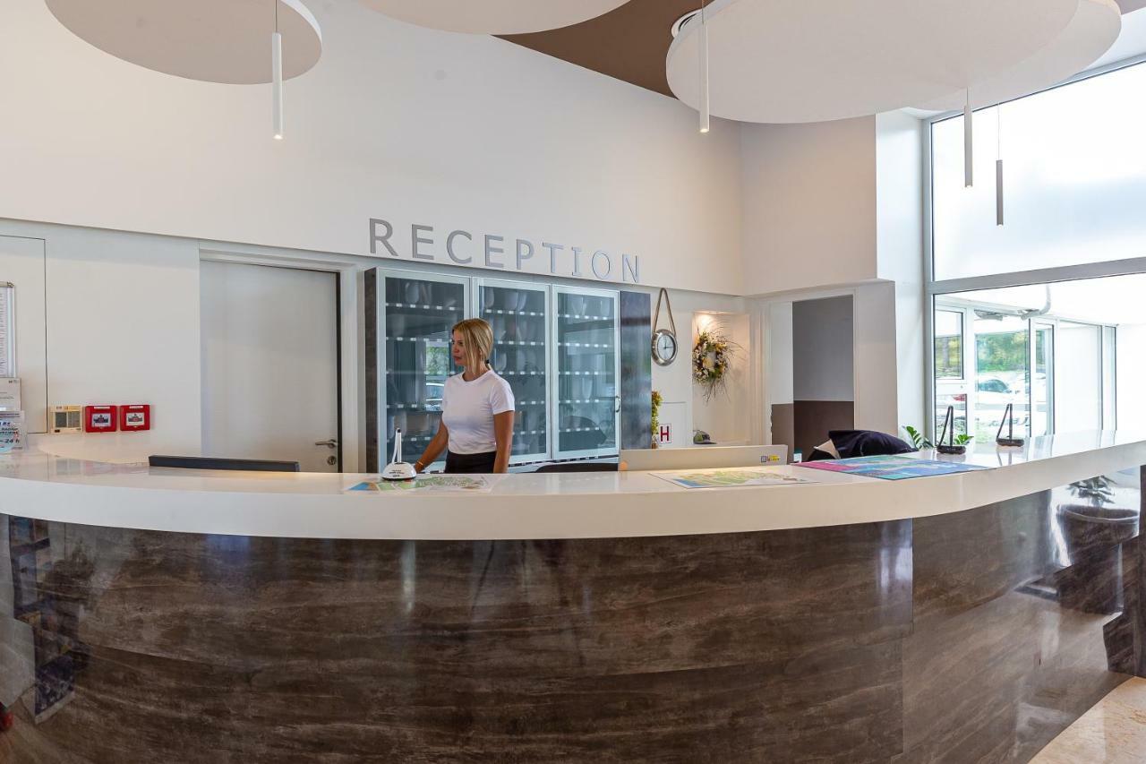 Hotel Paviljoni Omorika Crikvenica Zewnętrze zdjęcie